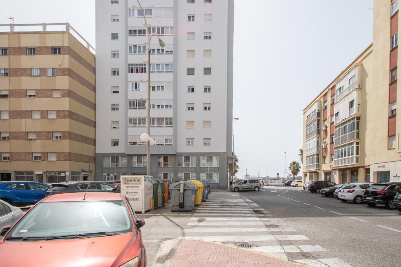 Apartamento La Niña de Cádiz Apartamento Exterior foto